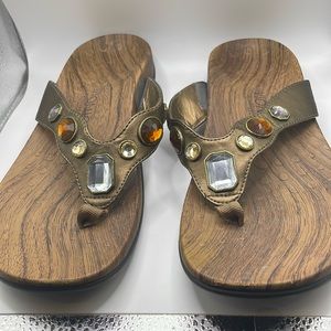 Women’s size 9 brown Vionic